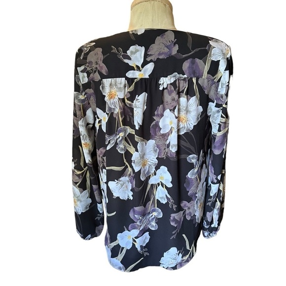 INC International Concepts Black Long Sleeve Cross Over V-Neck Blouse Size Med - Picture 2 of 8